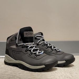 Columbia Hiking boots